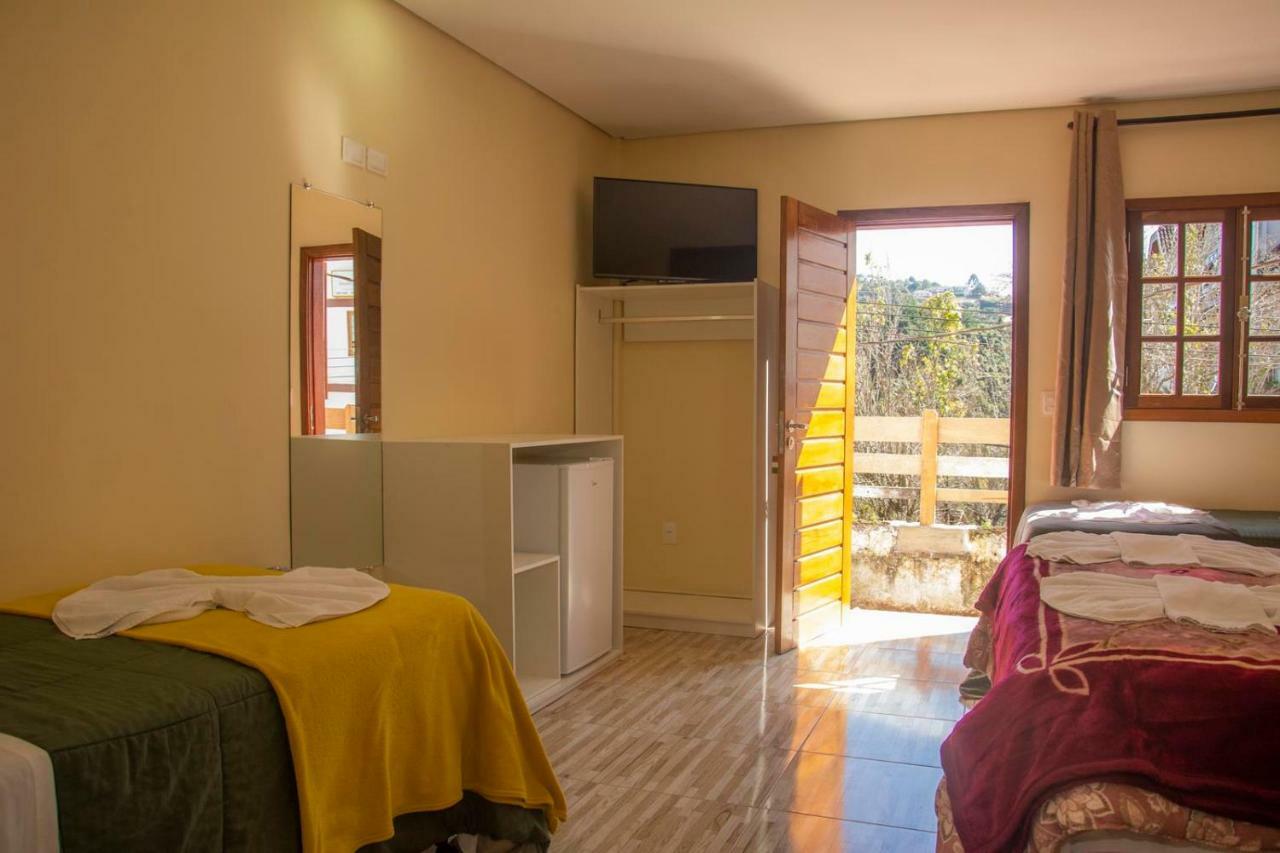 Pousada Villaggio Di Roma Campos do Jordão Exterior foto
